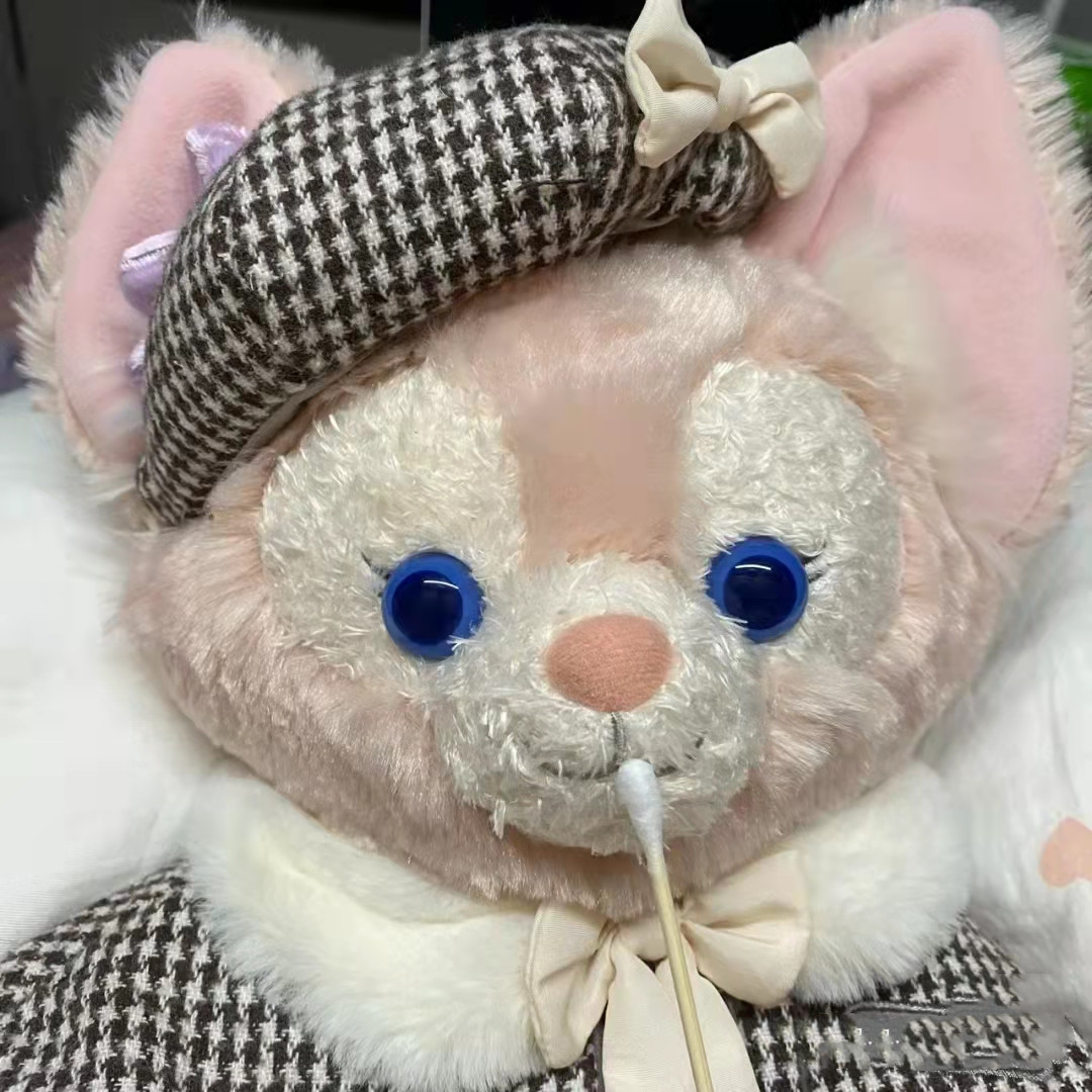 迪士尼玩偶去做核酸检测了表情包